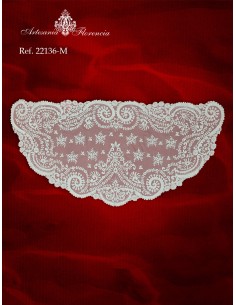 Mantilla de Media Luna