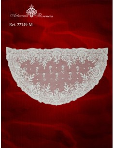 Mantilla de Media Luna