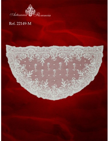 Mantilla de Media Luna