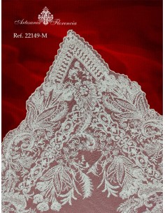 Mantilla de Media Luna 2