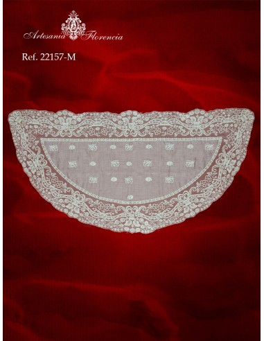 Mantilla de Media Luna