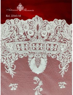 Mantilla de Media Luna 2