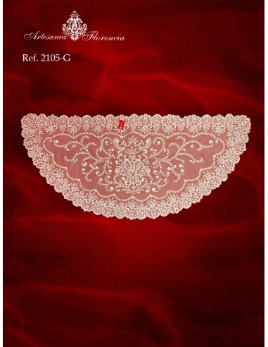 Mantilla de Media Luna