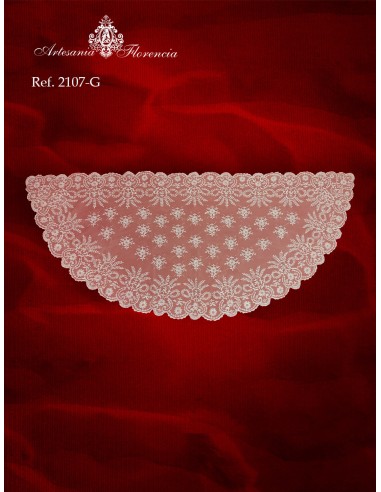 Mantilla de Media Luna