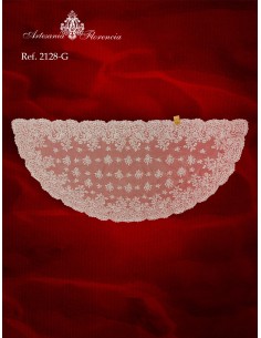 Mantilla de Media Luna