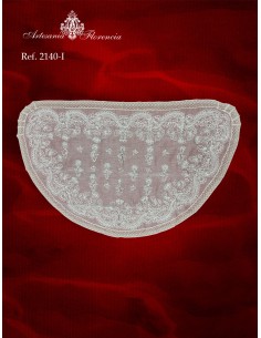 Mantilla de Media Luna