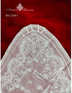 Mantilla de Media Luna 2