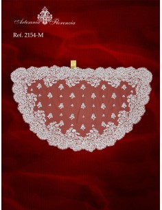 Mantilla de Media Luna