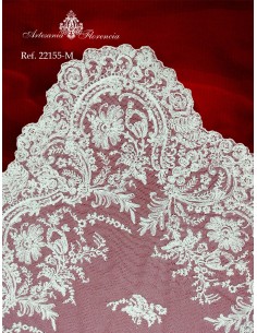 Mantilla de Media Luna 2