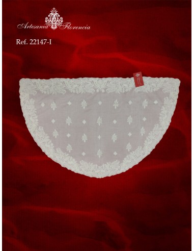 Mantilla de Media Luna