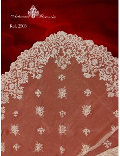 Mantilla de Tres Picos 2