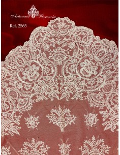 Mantilla de Tres Picos 2